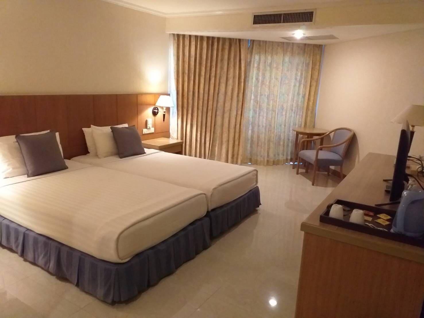 Khanom Golden Beach Hotel Экстерьер фото